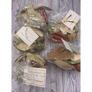 Aromatique Pomelo Pomegranate Decorative Fragrance Bag 5 two oz sample bags lot